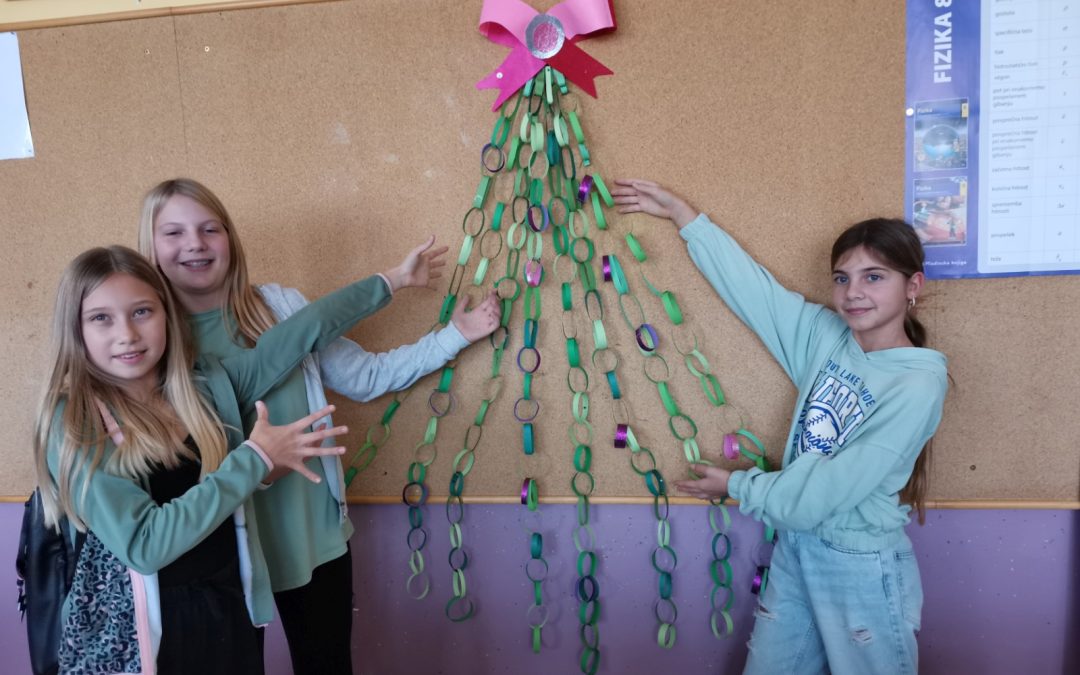 TD – božično-novoletno ustvarjanje v 6. razredu